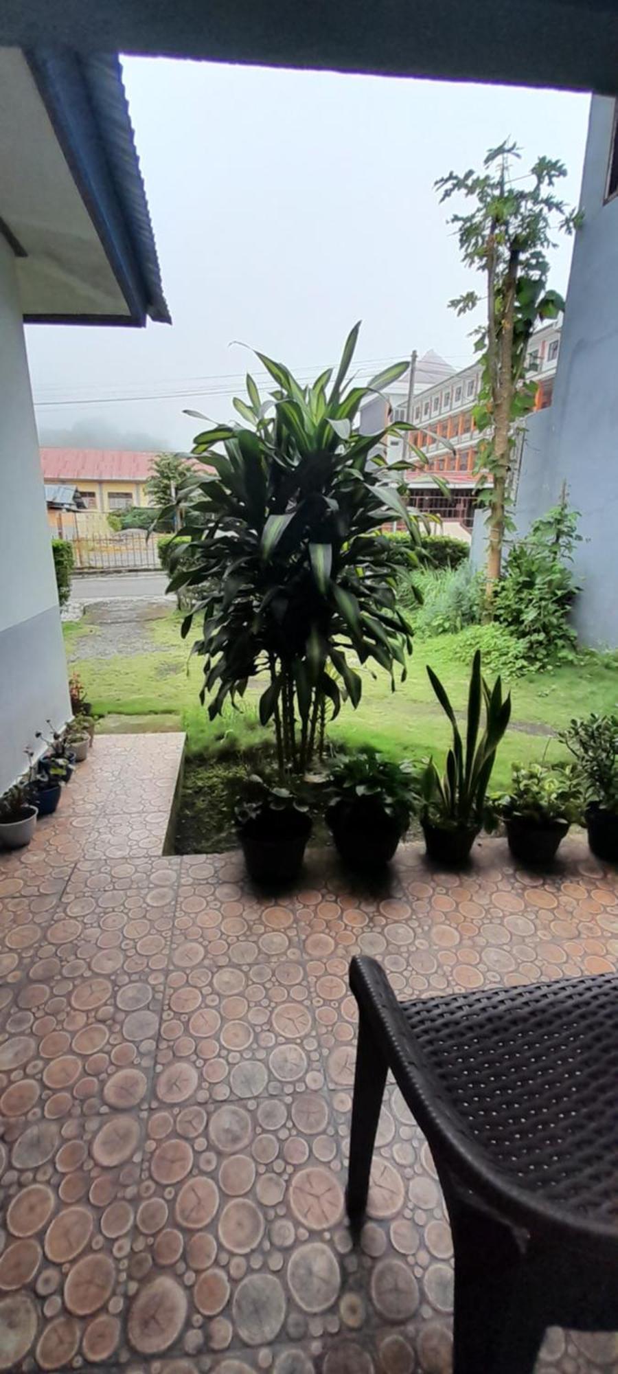 Arnolds Familly Homestay Bajawa المظهر الخارجي الصورة